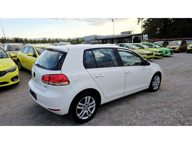 VW Golf 2.0tdi - автомобили, коли, обяви за нови и употребявани 2
