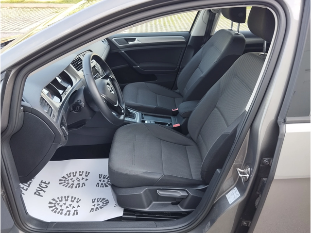 VW Golf 1.6TDI DSG - автомобили, коли, обяви за нови и употребявани 5