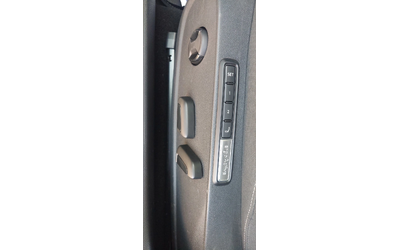 VW Golf 2.0 tdi уникат - автомобили, коли, обяви за нови и употребявани 11