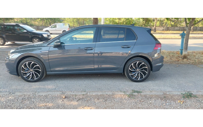 VW Golf 2.0 tdi уникат - автомобили, коли, обяви за нови и употребявани 8