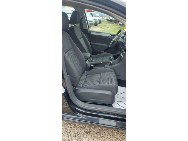 VW Golf 1.6 ГАЗ КЛИМА - автомобили, коли, обяви за нови и употребявани 7