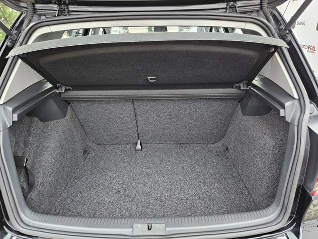 VW Golf 1.4i-80кс= 155.000КМ= КЛИМАТИК= EURO 5A - автомобили, коли, обяви за нови и употребявани 9