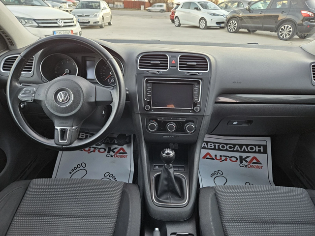 VW Golf 1.6i-102кс= ГАЗ* LANDI RENZO= LED= NAVI= АВТОПИЛОТ - автомобили, коли, обяви за нови и употребявани 11