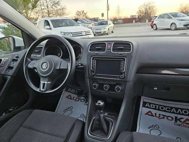 VW Golf 1.6i-102кс= ГАЗ* LANDI RENZO= LED= NAVI= АВТОПИЛОТ - автомобили, коли, обяви за нови и употребявани 12