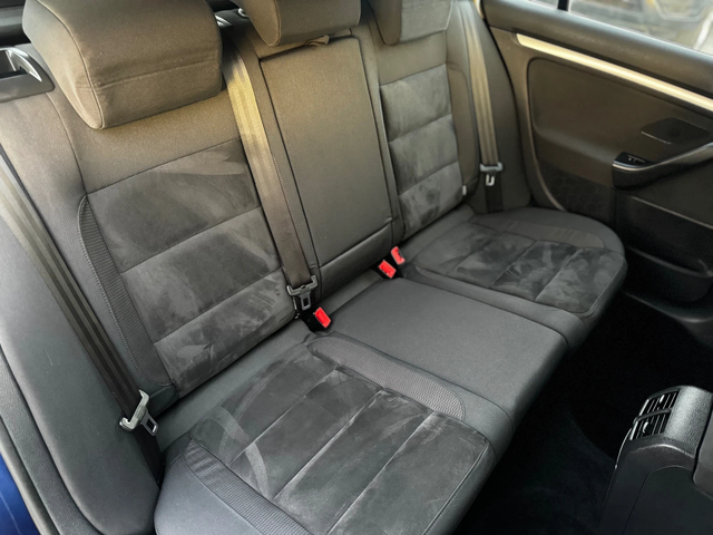 VW Golf 1.6TDI/105kc./DSG - автомобили, коли, обяви за нови и употребявани 11