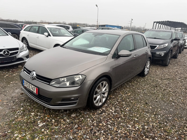 VW Golf 1.4 TGI - автомобили, коли, обяви за нови и употребявани 0