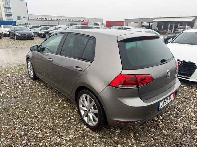 VW Golf 1.4 TGI - автомобили, коли, обяви за нови и употребявани 6