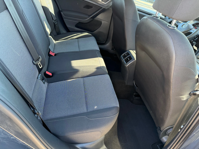 VW Golf 1.4 TGI - автомобили, коли, обяви за нови и употребявани 12