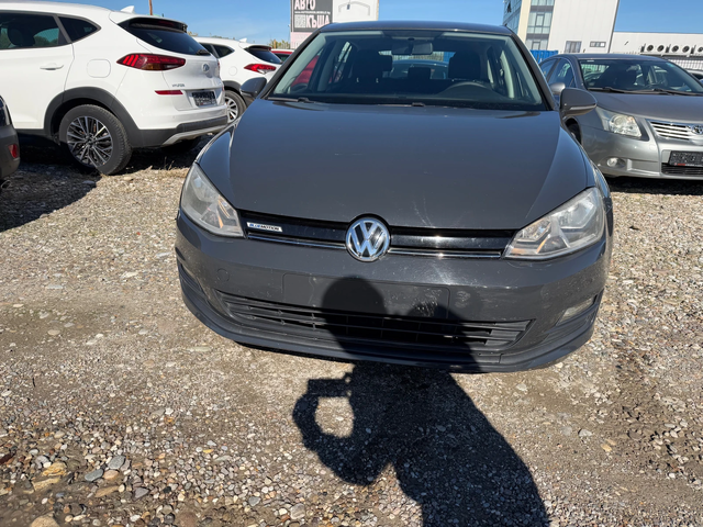 VW Golf 1.4 TGI - автомобили, коли, обяви за нови и употребявани 1