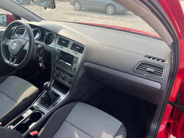 VW Golf 1.6 TDI - автомобили, коли, обяви за нови и употребявани 11