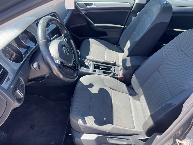 VW Golf 1.4 TGI - автомобили, коли, обяви за нови и употребявани 8