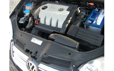 VW Golf 1.9TDI  GT 105k.c - автомобили, коли, обяви за нови и употребявани 16