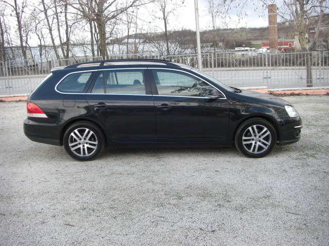 VW Golf 1.9TDI  GT 105k.c - автомобили, коли, обяви за нови и употребявани 5