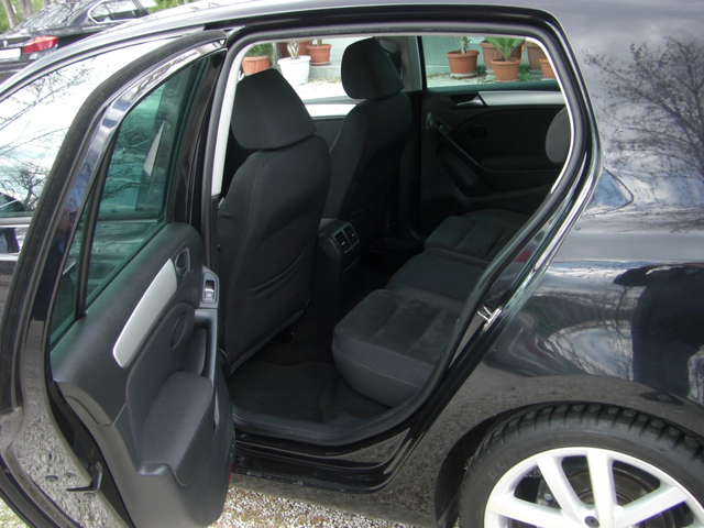 VW Golf 1.4TSI High Line AVTOMATIK NAVI - автомобили, коли, обяви за нови и употребявани 12