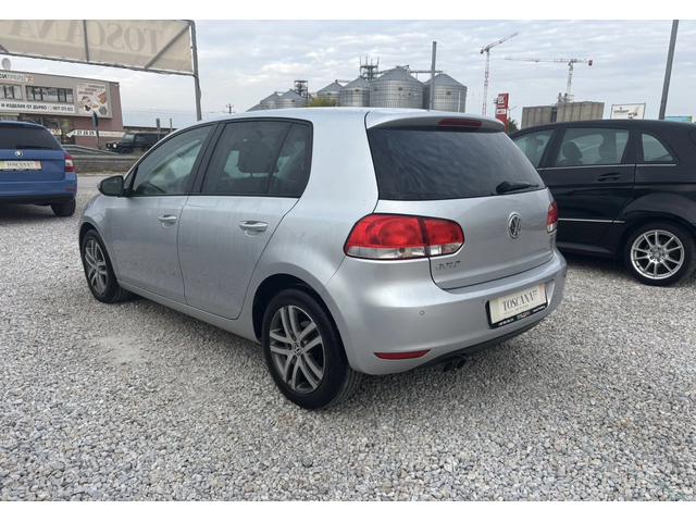 VW Golf 2.0tdi* Highline* Подгрев* Лизинг - автомобили, коли, обяви за нови и употребявани 2