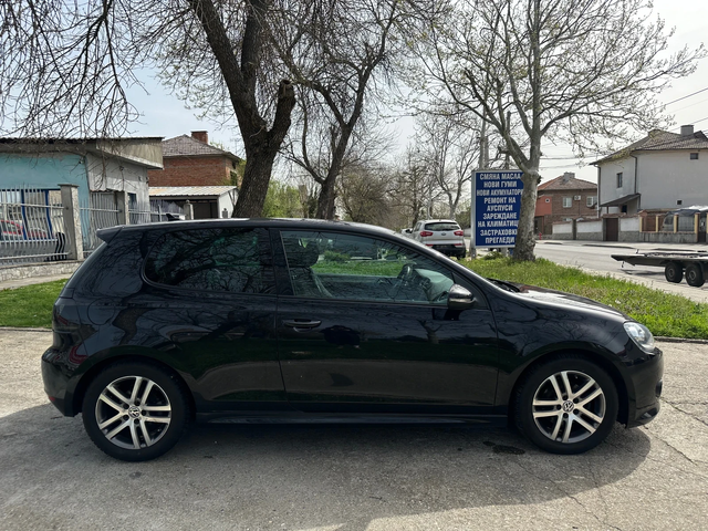 VW Golf 1.2 BENZIN AUSTRIA - автомобили, коли, обяви за нови и употребявани 2