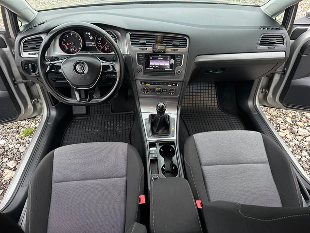 VW Golf 1, 2TSI 86kc 4цилиндри ремък - автомобили, коли, обяви за нови и употребявани 9