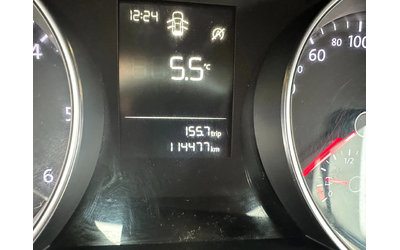 VW Golf 1.6TDI 105kc EVRO5 - автомобили, коли, обяви за нови и употребявани 10