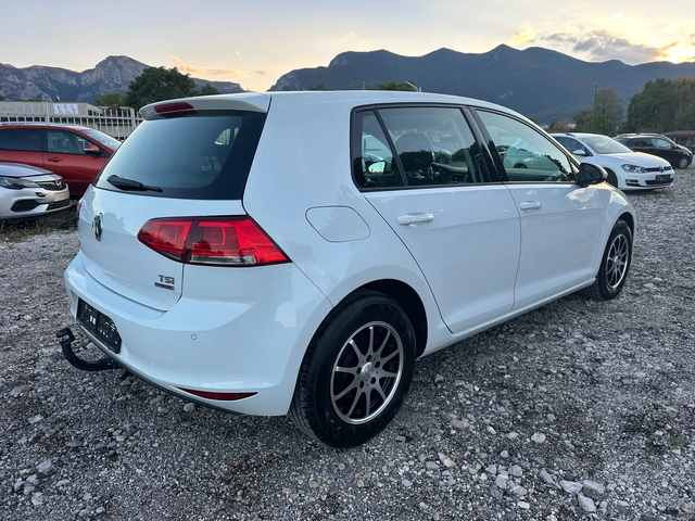 VW Golf 1.2TSI 86kc 4цилиндри ремък - автомобили, коли, обяви за нови и употребявани 4