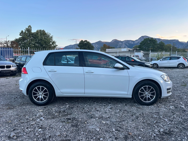 VW Golf 1.2TSI 86kc 4цилиндри ремък - автомобили, коли, обяви за нови и употребявани 5