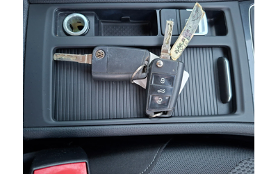 VW Golf 1, 6 tdi - автомобили, коли, обяви за нови и употребявани 15