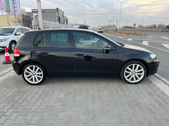VW Golf 2.0 TDI DSG - автомобили, коли, обяви за нови и употребявани 3
