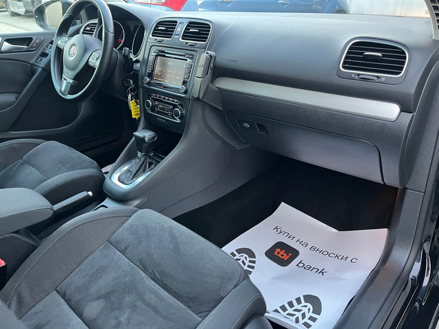 VW Golf 2.0 TDI DSG - автомобили, коли, обяви за нови и употребявани 9
