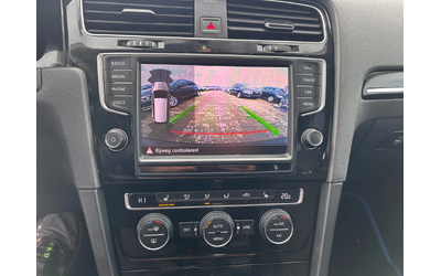 VW Golf 1.6TDI AVTOMAT/NAVI/KAMERA/KOJA EURO 6 - автомобили, коли, обяви за нови и употребявани 14