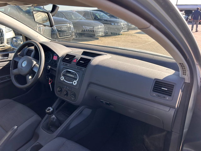 VW Golf 1.9TDI EURO 4 - автомобили, коли, обяви за нови и употребявани 9