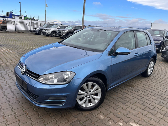 VW Golf 1.6TDI 4MOTION/NAVI EURO 5 - автомобили, коли, обяви за нови и употребявани 0