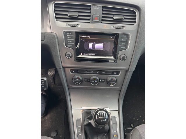 VW Golf 1.6TDI NAVI EURO 5 - автомобили, коли, обяви за нови и употребявани 11