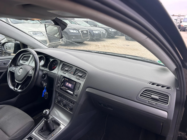 VW Golf 1.6TDI NAVI EURO 5 - автомобили, коли, обяви за нови и употребявани 9
