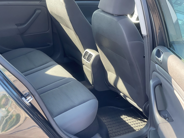 VW Golf 1.4i - автомобили, коли, обяви за нови и употребявани 10