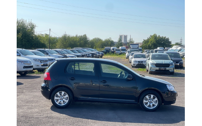 VW Golf 1.4i - автомобили, коли, обяви за нови и употребявани 8