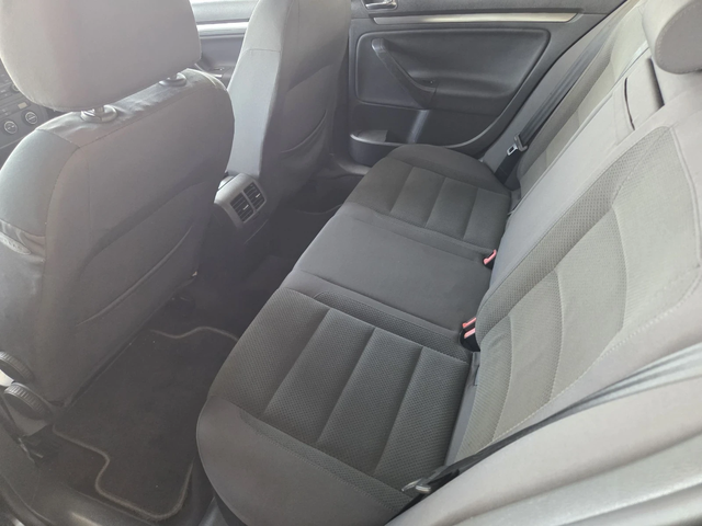 VW Golf 1.9tdi* klima* - автомобили, коли, обяви за нови и употребявани 12