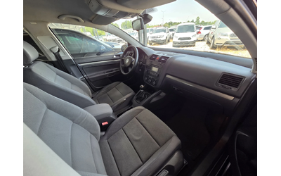 VW Golf 1.9tdi* klima* - автомобили, коли, обяви за нови и употребявани 14