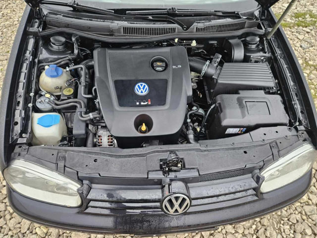 VW Golf 1.9TDI - автомобили, коли, обяви за нови и употребявани 13