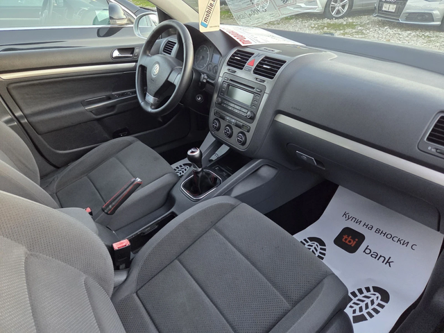 VW Golf 1.9tdi* Italy* - автомобили, коли, обяви за нови и употребявани 11