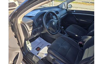 VW Golf 2.0tdi* Italy* - автомобили, коли, обяви за нови и употребявани 10