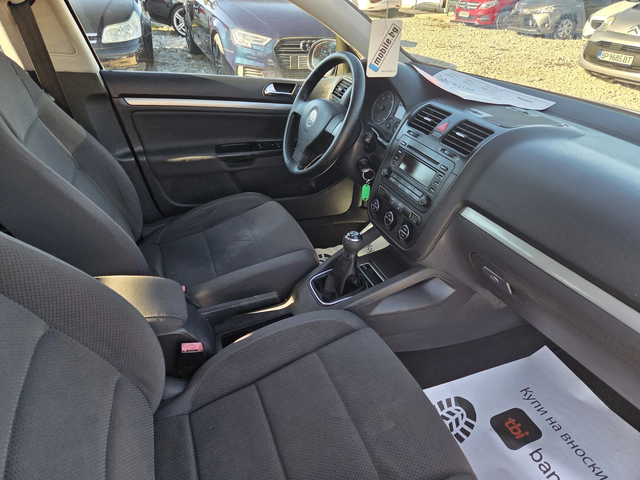 VW Golf 2.0tdi* Italy* - автомобили, коли, обяви за нови и употребявани 14