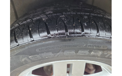 VW Golf 1.9tdi 110* Italy* - автомобили, коли, обяви за нови и употребявани 8