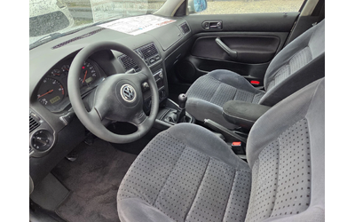 VW Golf 1.9tdi 110* Italy* - автомобили, коли, обяви за нови и употребявани 9