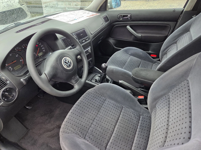 VW Golf 1.9tdi 110* Italy* - автомобили, коли, обяви за нови и употребявани 9