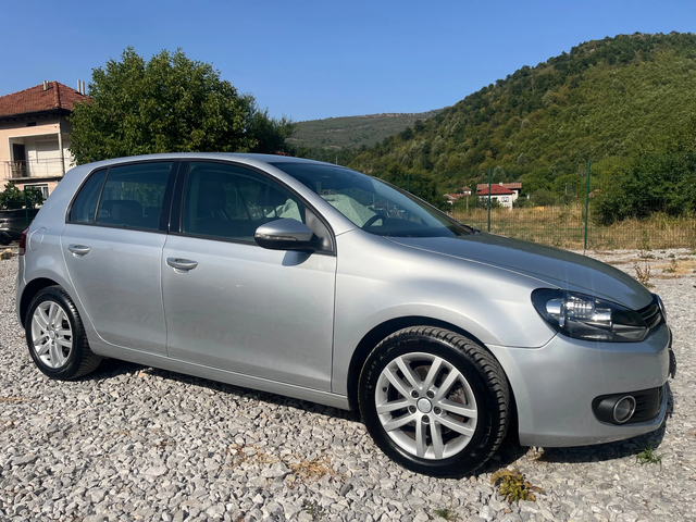 VW Golf 2.0TDI 140kc HIGH LINE ITAY AUTOMATIC - автомобили, коли, обяви за нови и употребявани 0