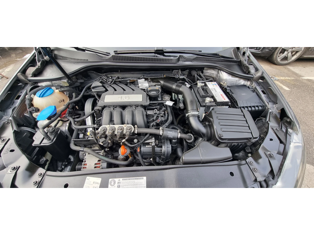 VW Golf 1.6i 102 k.c GAZ ITALIA - автомобили, коли, обяви за нови и употребявани 14