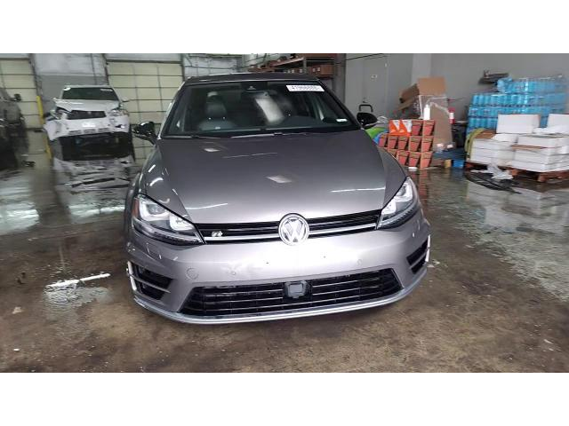 VW GOLF 2L 4 ALL WHEEL DRIVE - автомобили, коли, обяви за нови и употребявани 0