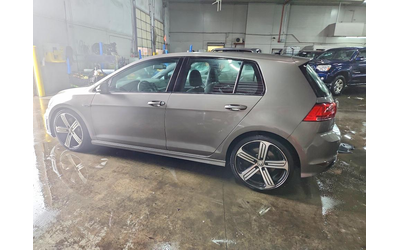 vw-golf-2l-4-all-wheel-drive - 2