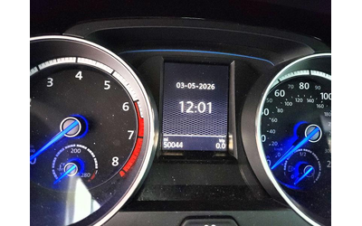 VW GOLF 2L 4 ALL WHEEL DRIVE - автомобили, коли, обяви за нови и употребявани 9