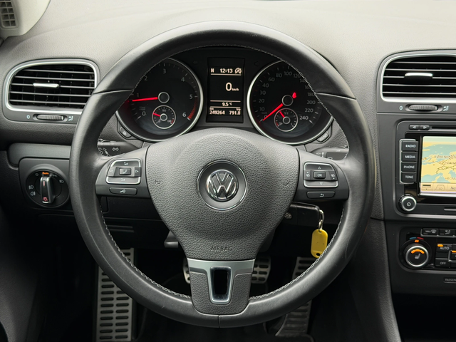 VW Golf 2.0TDI* СЪС СЕРВИЗНА КНИЖКА С ПЪЛНА ИСТОРИЯ - автомобили, коли, обяви за нови и употребявани 8