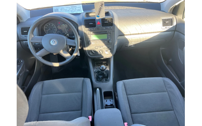 VW Golf 1.6FSI 166.000km!! - автомобили, коли, обяви за нови и употребявани 9